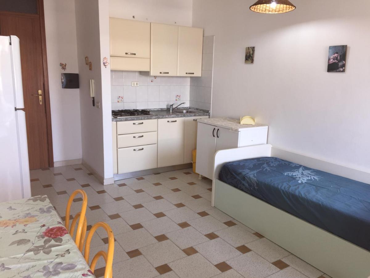 Le Zagare Apartments SantʼAlessio Siculo Dış mekan fotoğraf