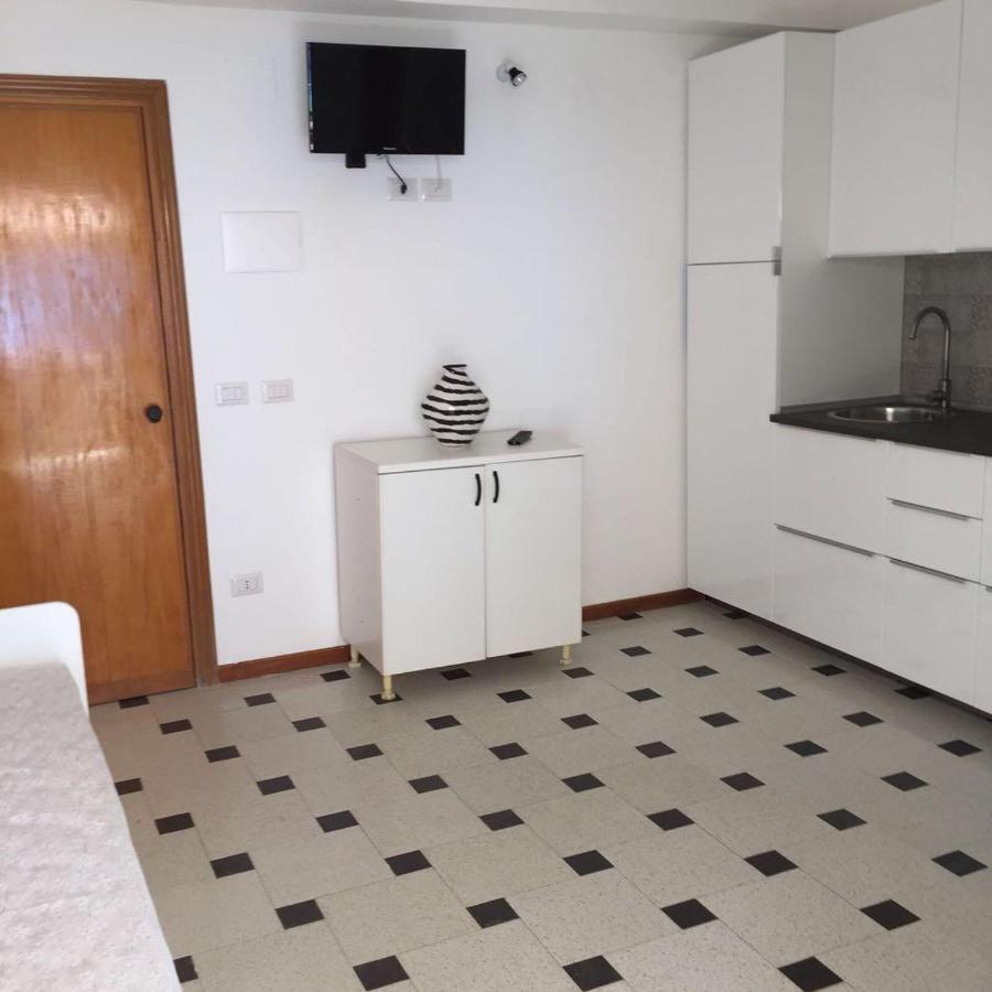 Le Zagare Apartments SantʼAlessio Siculo Dış mekan fotoğraf