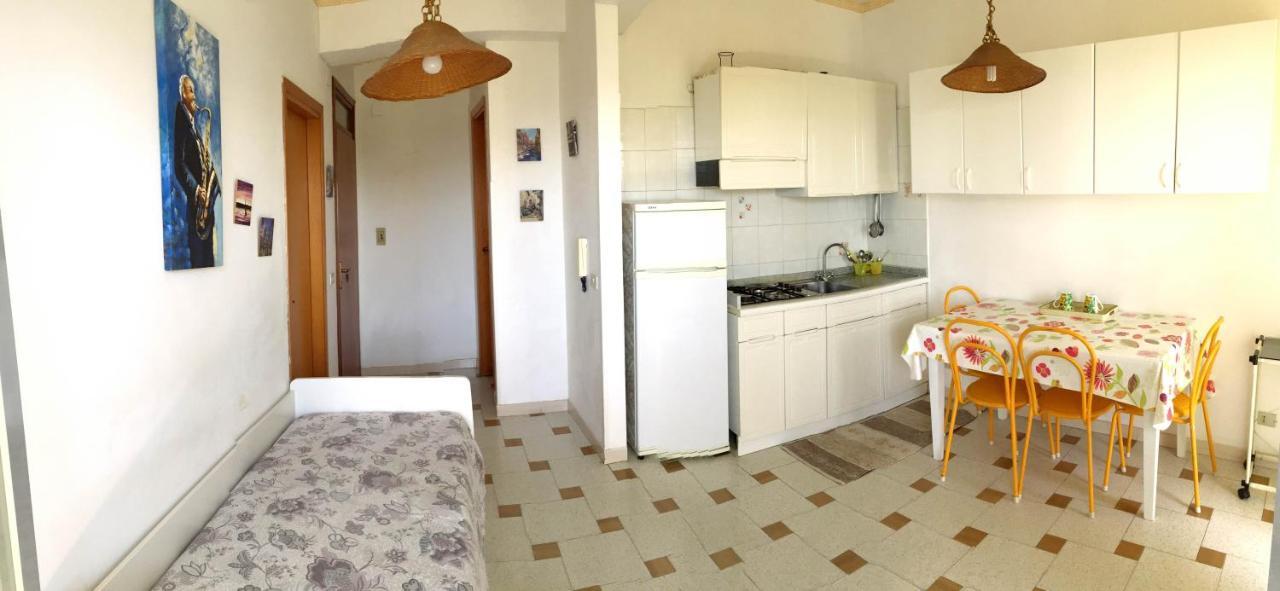 Le Zagare Apartments SantʼAlessio Siculo Dış mekan fotoğraf